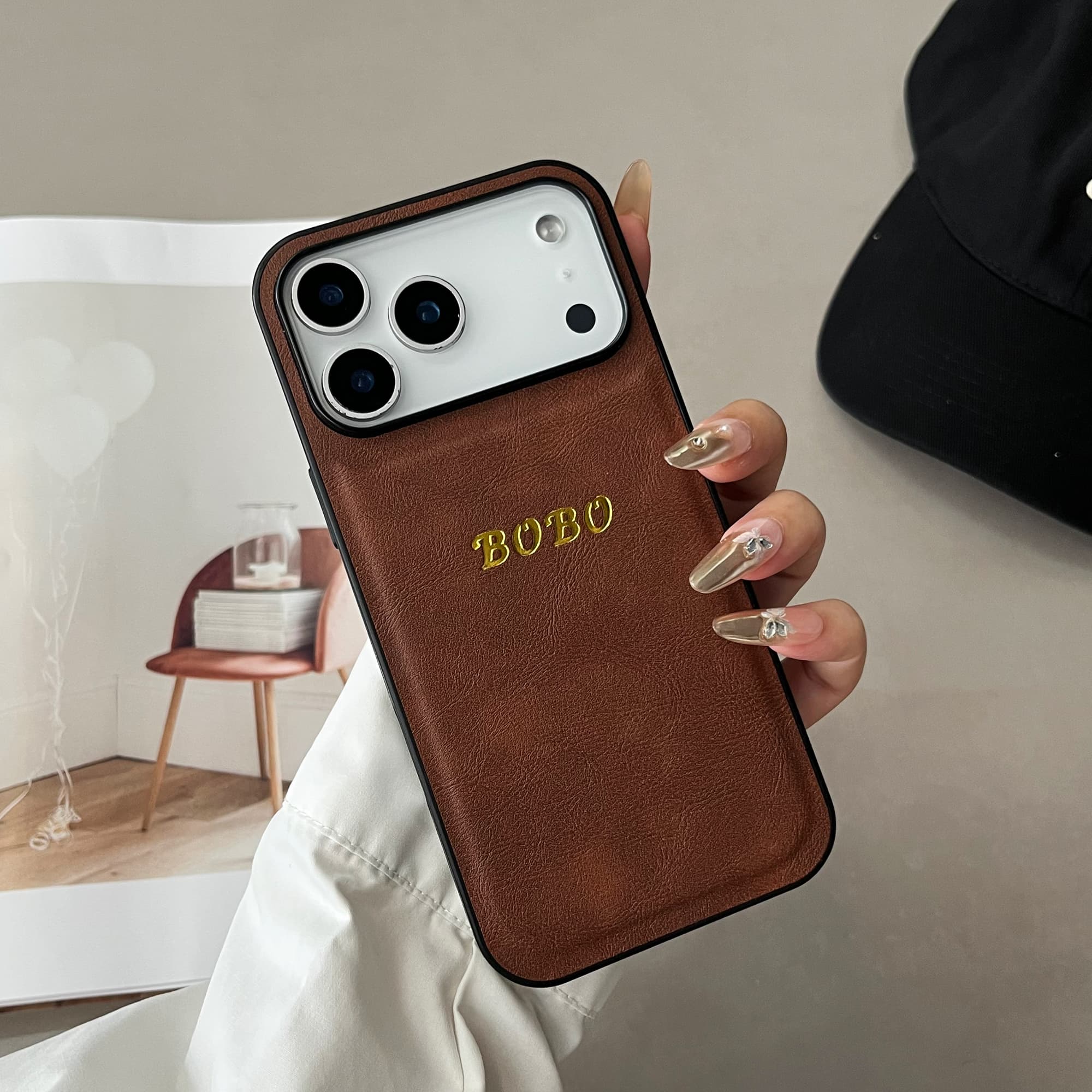 Роскошный чехол для iPhone 11, – обзор и цена Leatherwork Embossing
